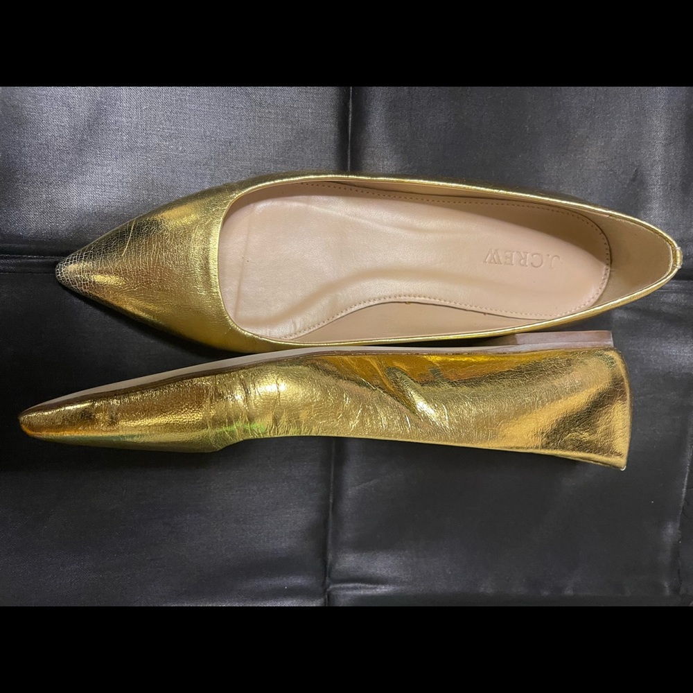 J Crew  Gold pointed toe metallic ballet flat women’s shoes size 8